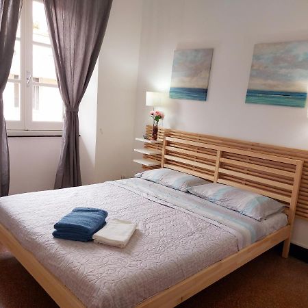 Brignole E Bed & Breakfast เจนัว ภายนอก รูปภาพ